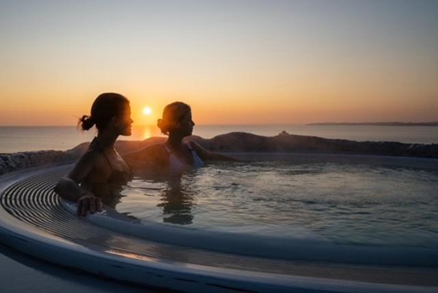Gemuetliche Ferienresidenz Mit Meerblick Ueber Die Wundervolle Luebecker Bucht Timmendorfer Strand Exterior foto