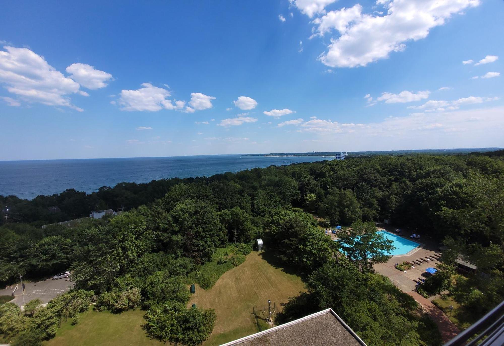 Gemuetliche Ferienresidenz Mit Meerblick Ueber Die Wundervolle Luebecker Bucht Timmendorfer Strand Exterior foto